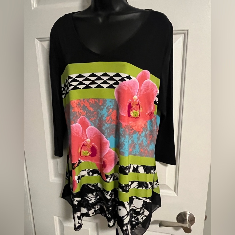 Nygard Tunic Black and multicoloured. Size PL